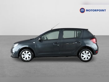 Used Dacia Sandero 2018 for sale - 78565917: Photo