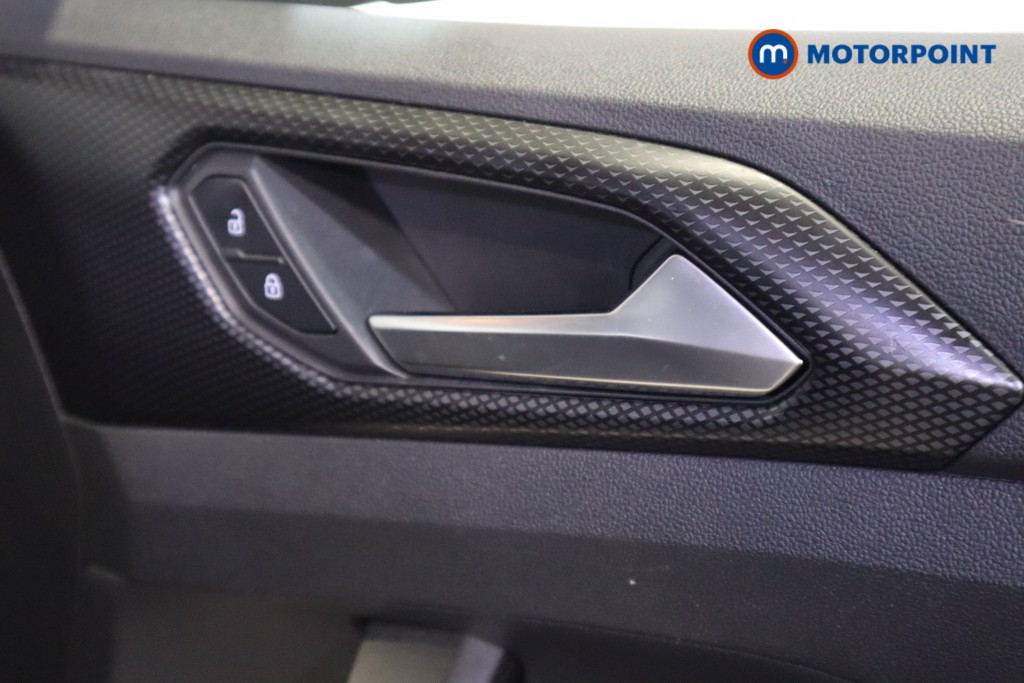 Used Volkswagen T-Cross 2022 for sale - 77106715: Photo 22