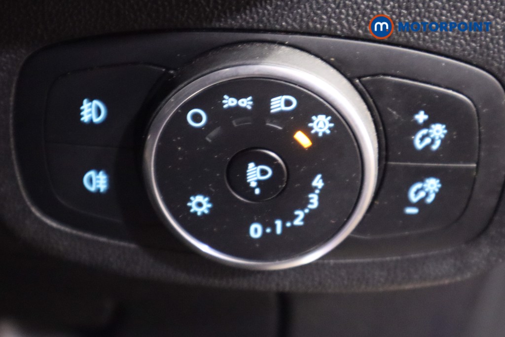 Used Ford Fiesta 2017 for sale - 77301432: Photo 24