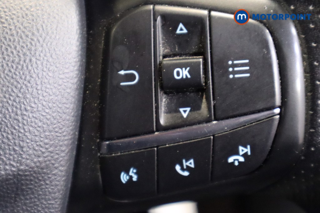 Used Ford Fiesta 2017 for sale - 77301432: Photo 25