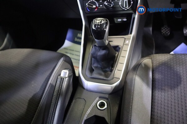 Used Volkswagen Polo 2022 for sale - 76162361: Photo 14