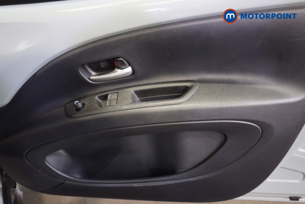 Used Toyota Aygo X 2024 for sale - 76379134: Photo 21