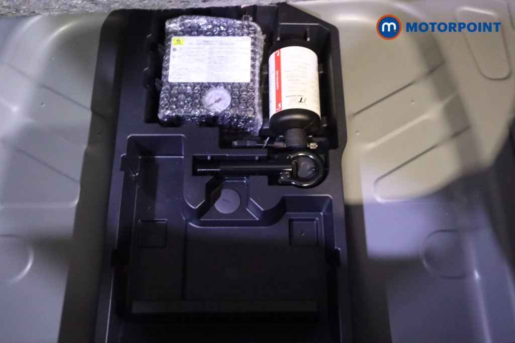 Used Toyota Aygo X 2024 for sale - 76379134: Photo 32