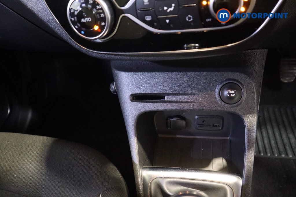 Used Renault Captur 2020 for sale - 77582252: Photo 14