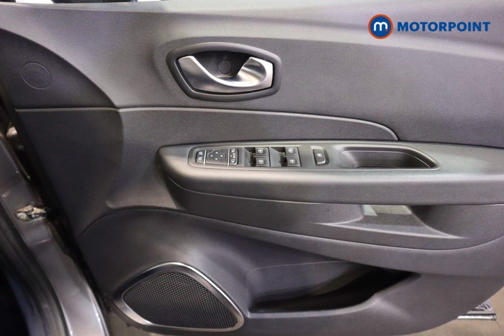 Used Renault Captur 2020 for sale - 77582252: Photo 18