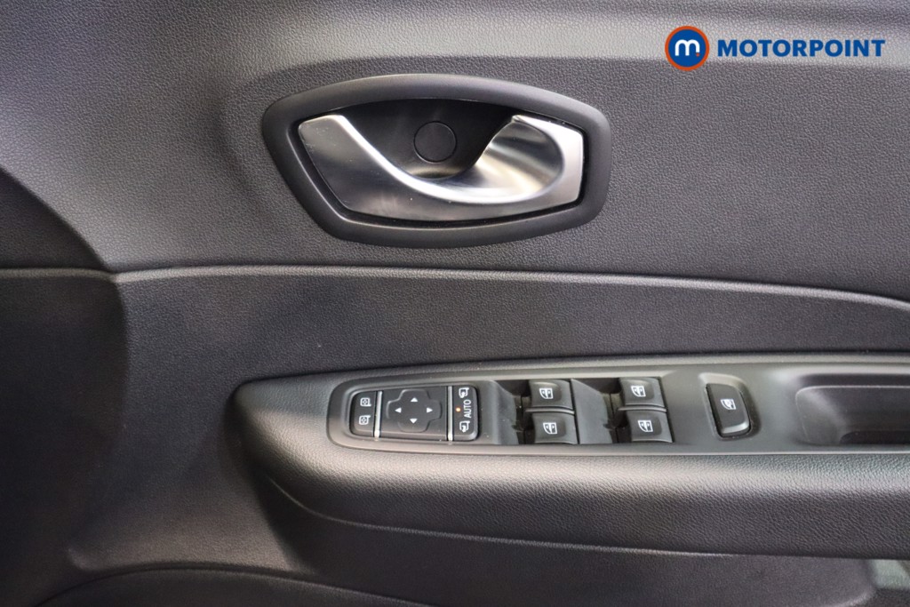 Used Renault Captur 2020 for sale - 77582252: Photo 19