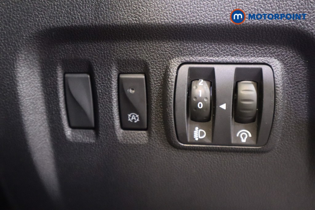 Used Renault Captur 2020 for sale - 77582252: Photo 20