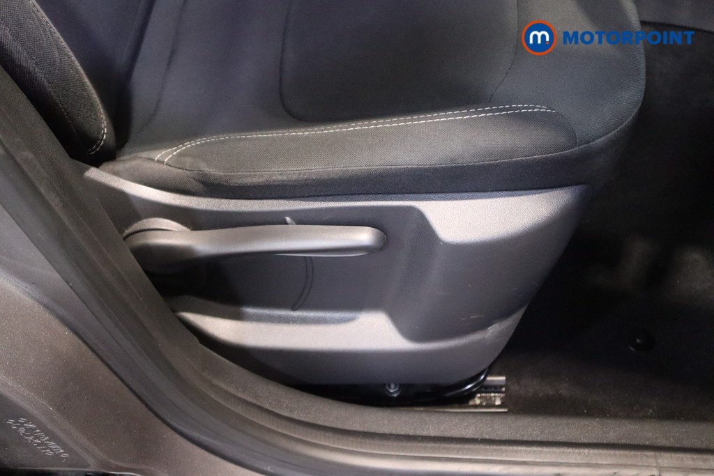 Used Renault Captur 2020 for sale - 77582252: Photo 24