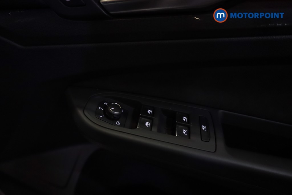 Used Volkswagen Golf 2024 for sale - 77235968: Photo 11