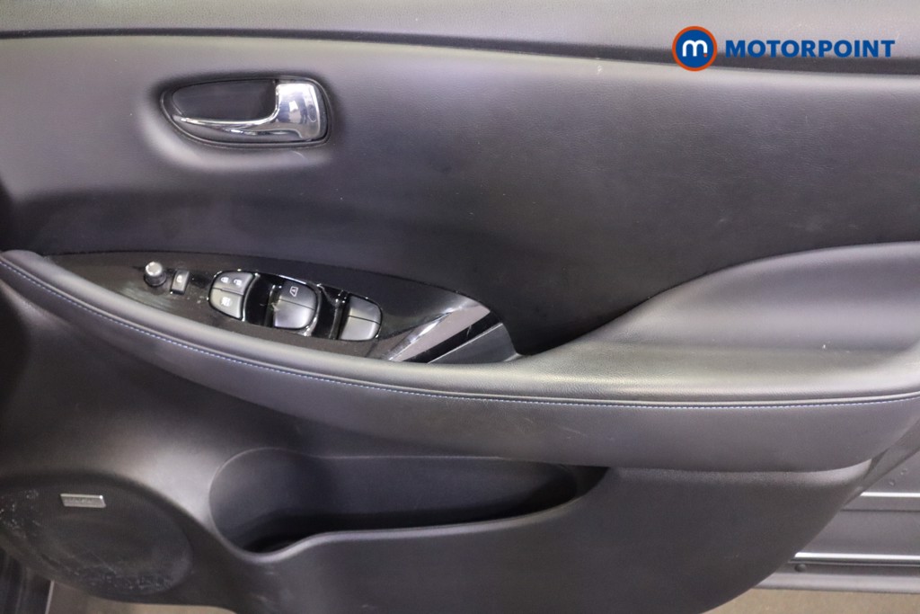 Used Nissan Leaf 2022 for sale - 76508400: Photo 21