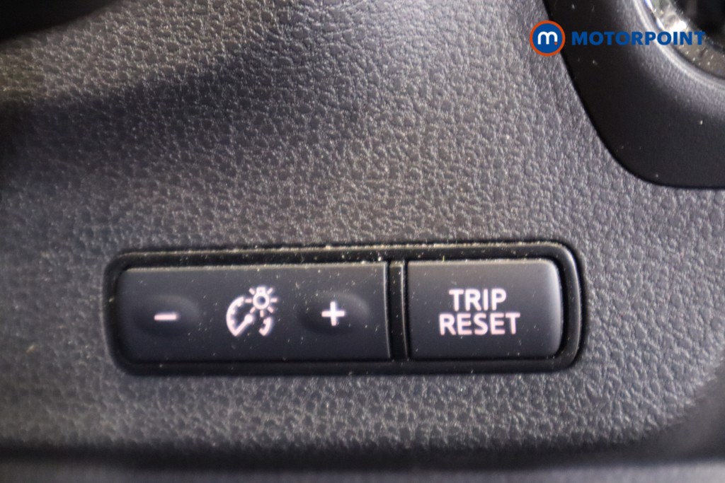 Used Nissan Leaf 2022 for sale - 76508400: Photo 25