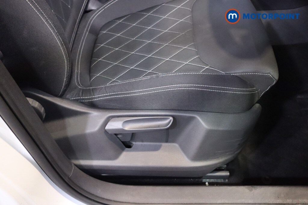 Used Skoda Karoq 2021 for sale - 76394756: Photo 24