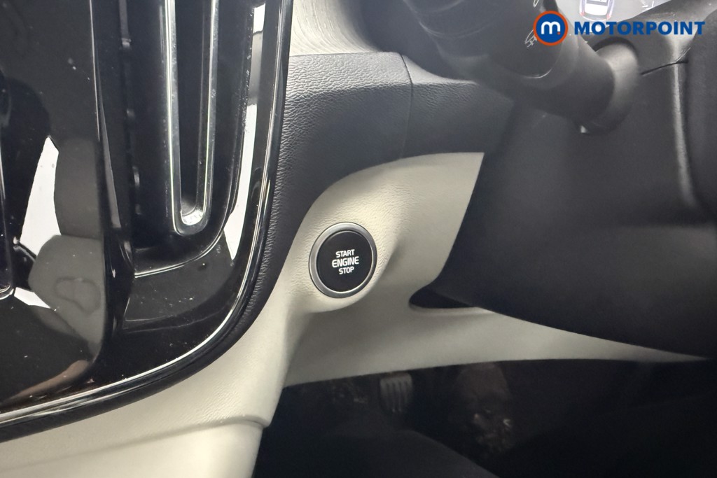 Used Volvo XC40 2020 for sale - 76862789: Photo 20