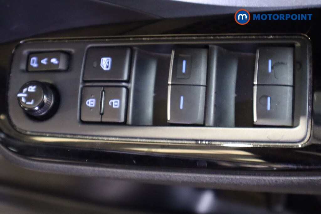 Used Toyota C-HR 2020 for sale - 76739024: Photo 23