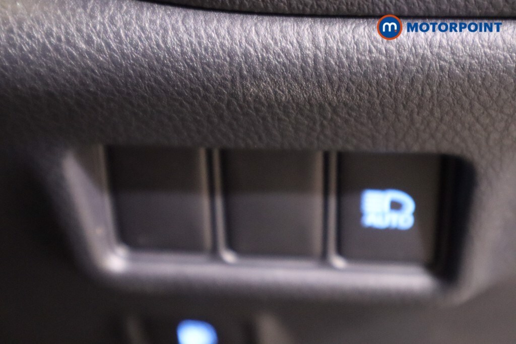 Used Toyota C-HR 2020 for sale - 76739024: Photo 25