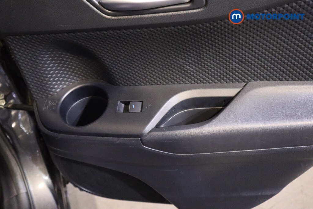 Used Toyota C-HR 2020 for sale - 76739024: Photo 38