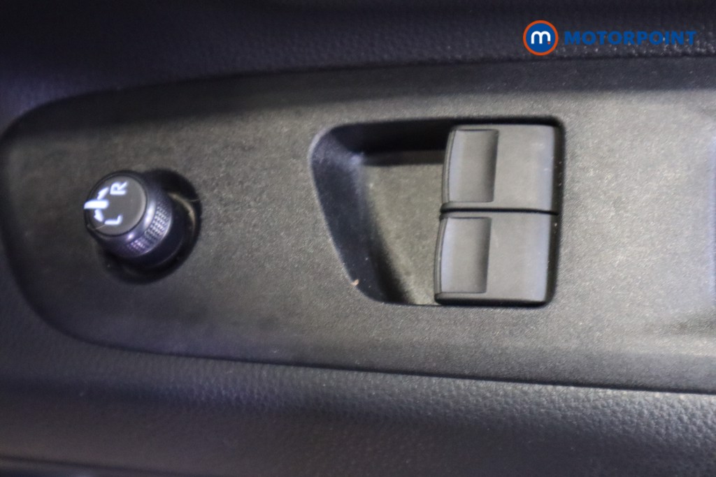 Used Toyota Aygo X 2024 for sale - 76379133: Photo 23