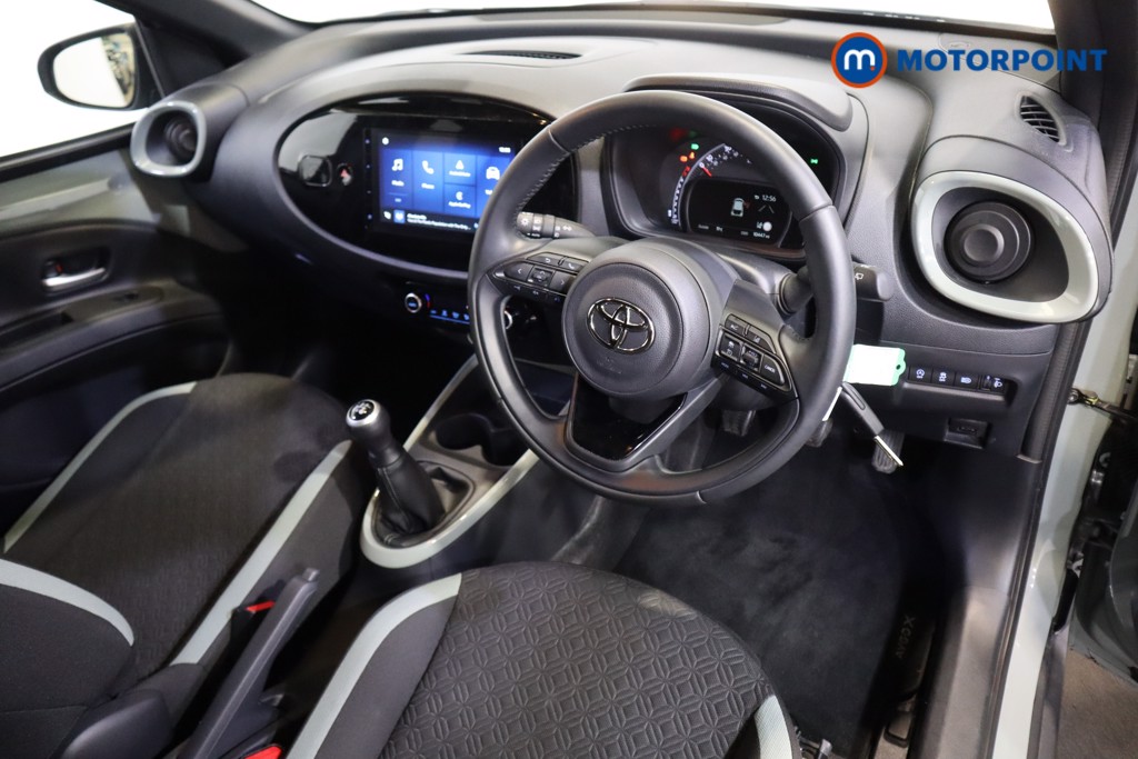 Used Toyota Aygo X 2024 for sale - 76453043: Photo 9