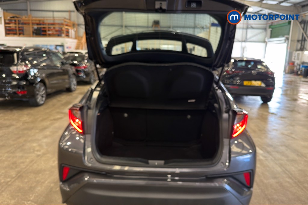 Used Toyota C-HR 2021 for sale - 78144990: Photo 32