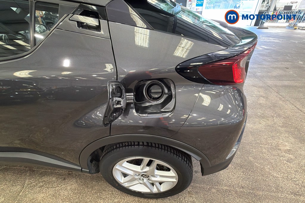 Used Toyota C-HR 2021 for sale - 78144990: Photo 36
