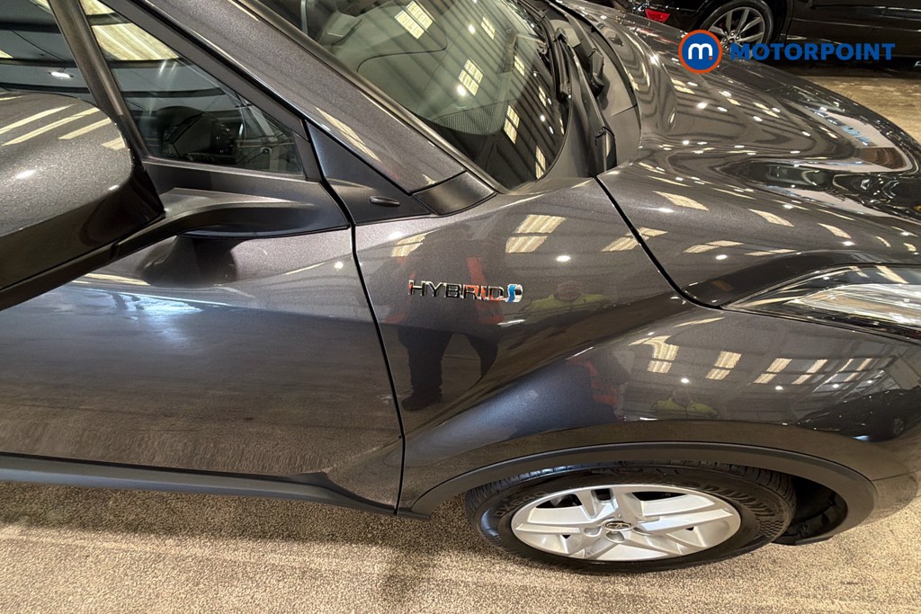 Used Toyota C-HR 2021 for sale - 78144990: Photo 41