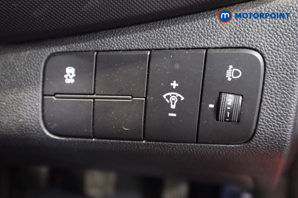 Used Hyundai i10 2017 for sale - 77607723: Photo 15