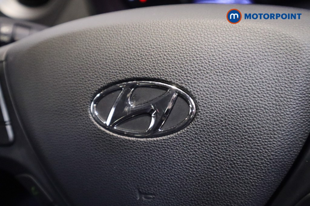Used Hyundai i10 2017 for sale - 77607723: Photo 17