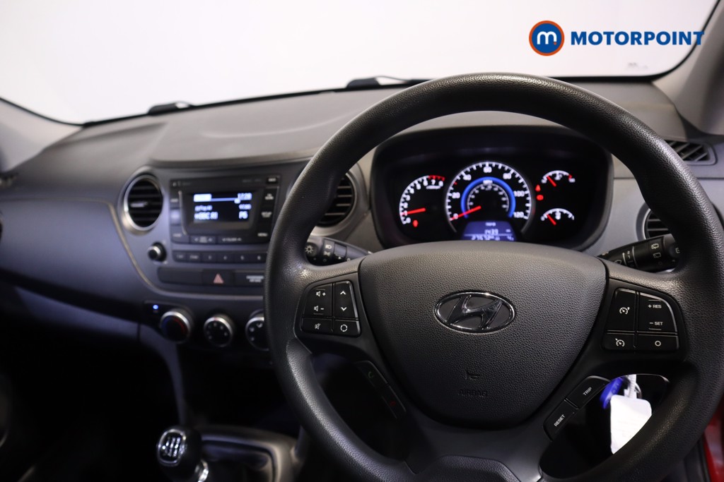 Used Hyundai i10 2017 for sale - 77607723: Photo 9