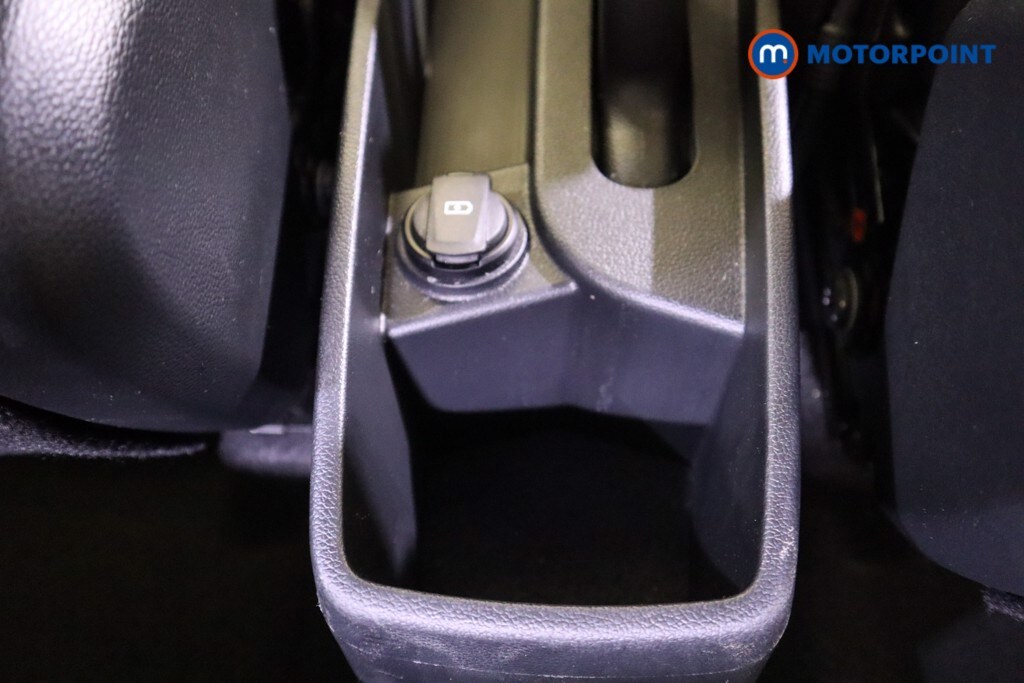 Used Hyundai i10 2025 for sale - 77845961: Photo 32