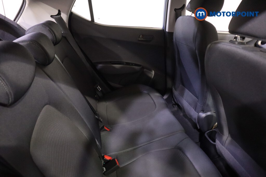 Used Hyundai i10 2017 for sale - 77601473: Photo 26