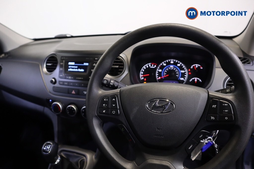 Used Hyundai i10 2017 for sale - 77601473: Photo 9