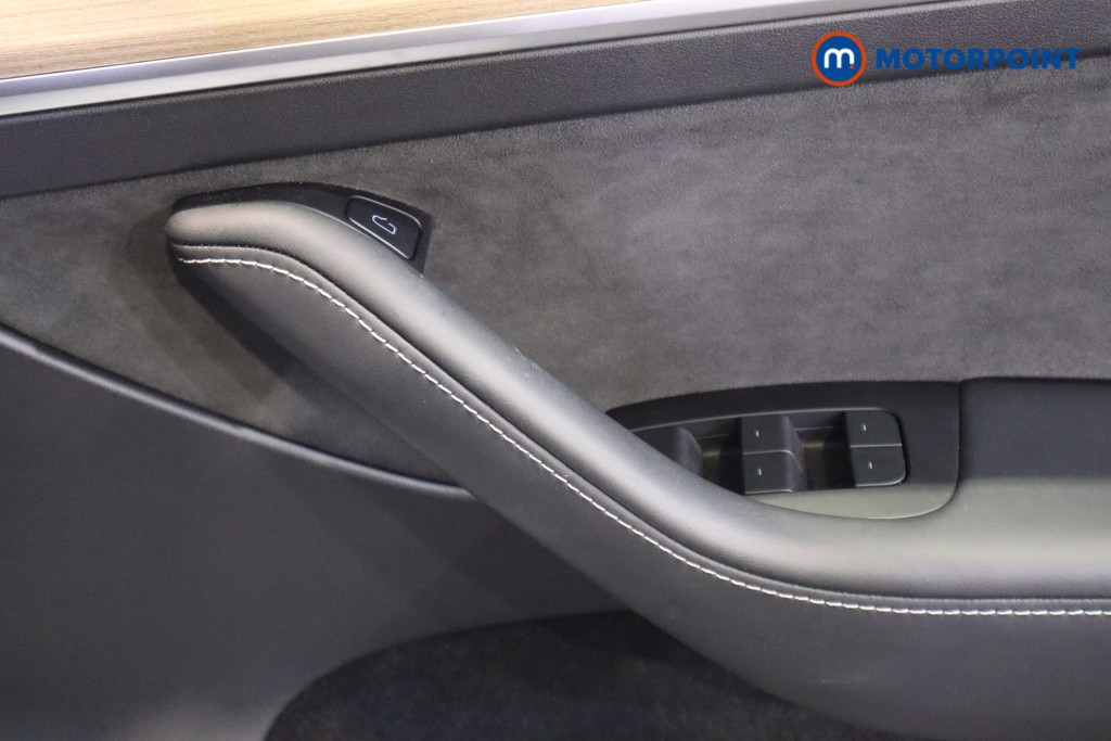 Used Tesla Model Y 2023 for sale - 77639795: Photo 16