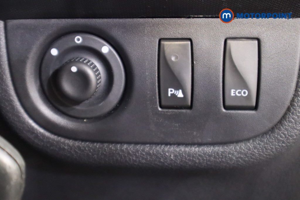 Used Dacia Sandero Stepway 2016 for sale - 77002181: Photo 24