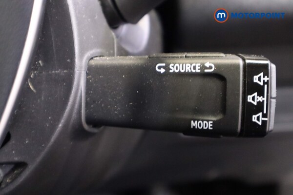 Used Renault Captur 2022 for sale - 76263634: Photo 27