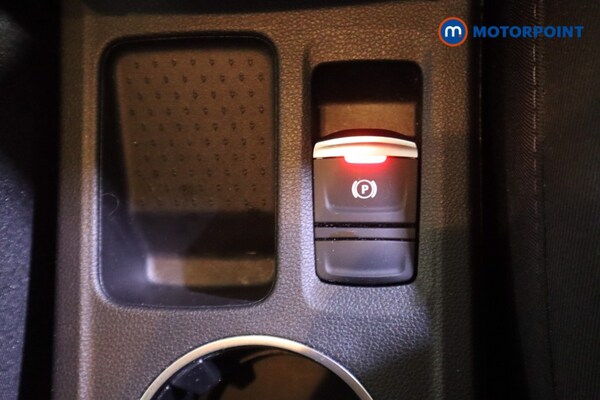 Used Renault Captur 2022 for sale - 76263634: Photo 31