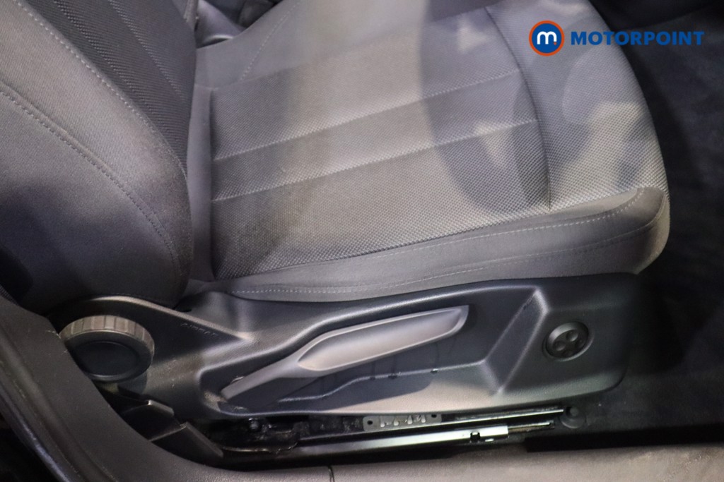 Used Audi A4 2019 for sale - 77088305: Photo 24