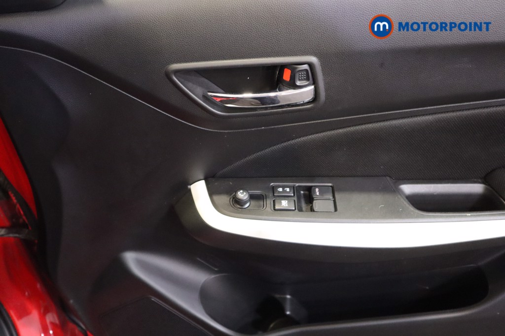 Used Suzuki Swift 2021 for sale - 76303410: Photo 17