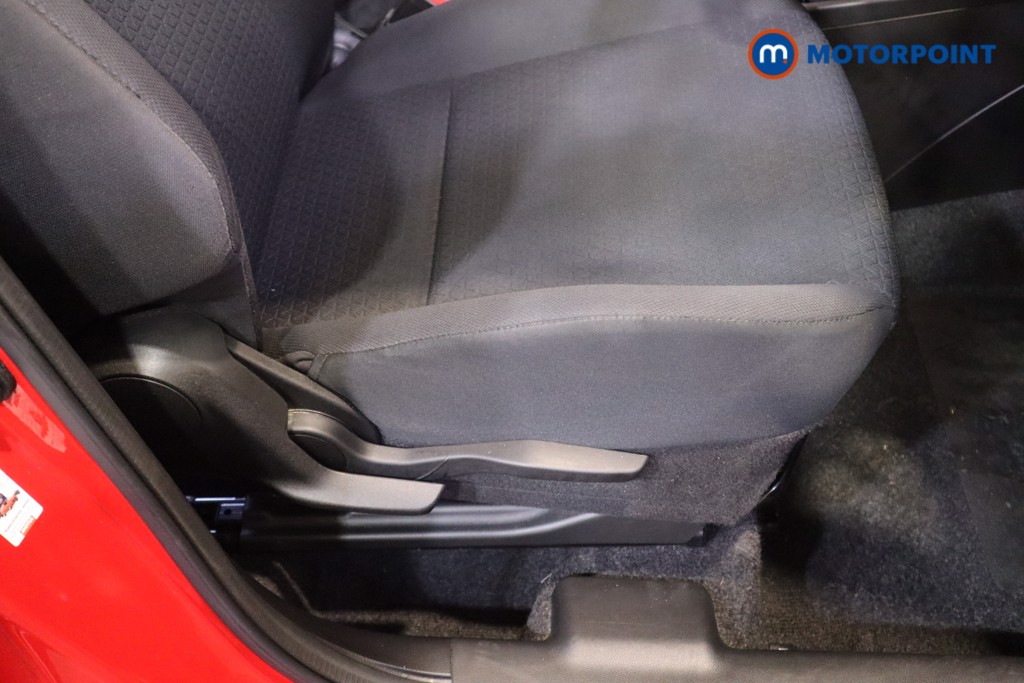 Used Suzuki Swift 2021 for sale - 76303410: Photo 24