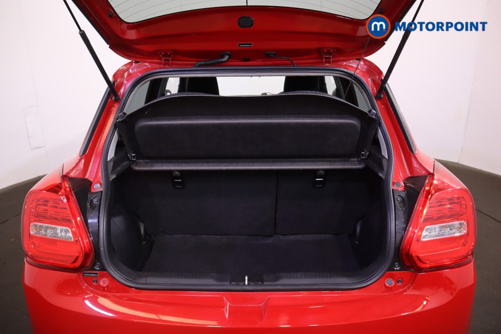Used Suzuki Swift 2021 for sale - 76303410: Photo 28