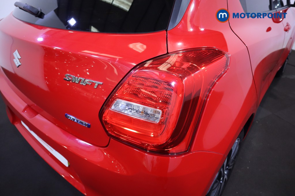 Used Suzuki Swift 2021 for sale - 76303410: Photo 34