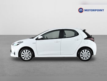 Used Toyota Yaris 2021 for sale - 78719823: Photo