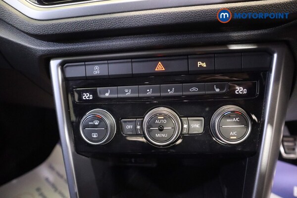Used Volkswagen T-Roc 2022 for sale - 76080166: Photo 13
