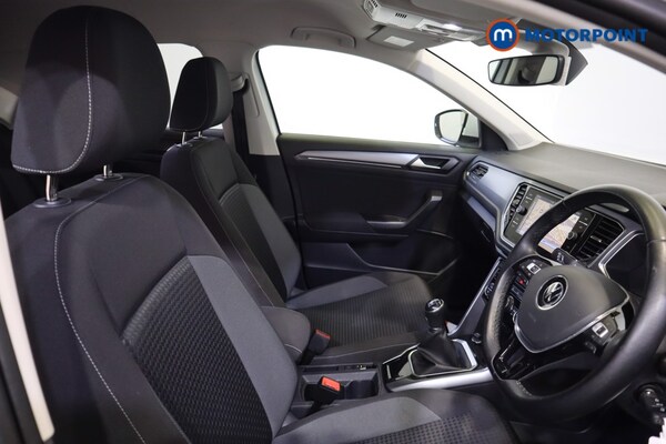 Used Volkswagen T-Roc 2022 for sale - 76080166: Photo 21