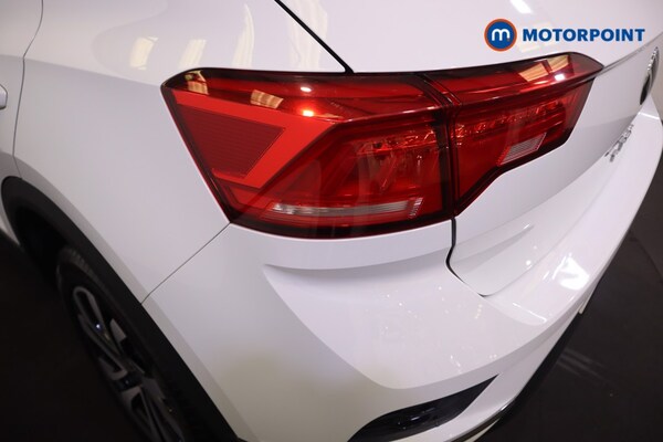 Used Volkswagen T-Roc 2022 for sale - 76080166: Photo 32
