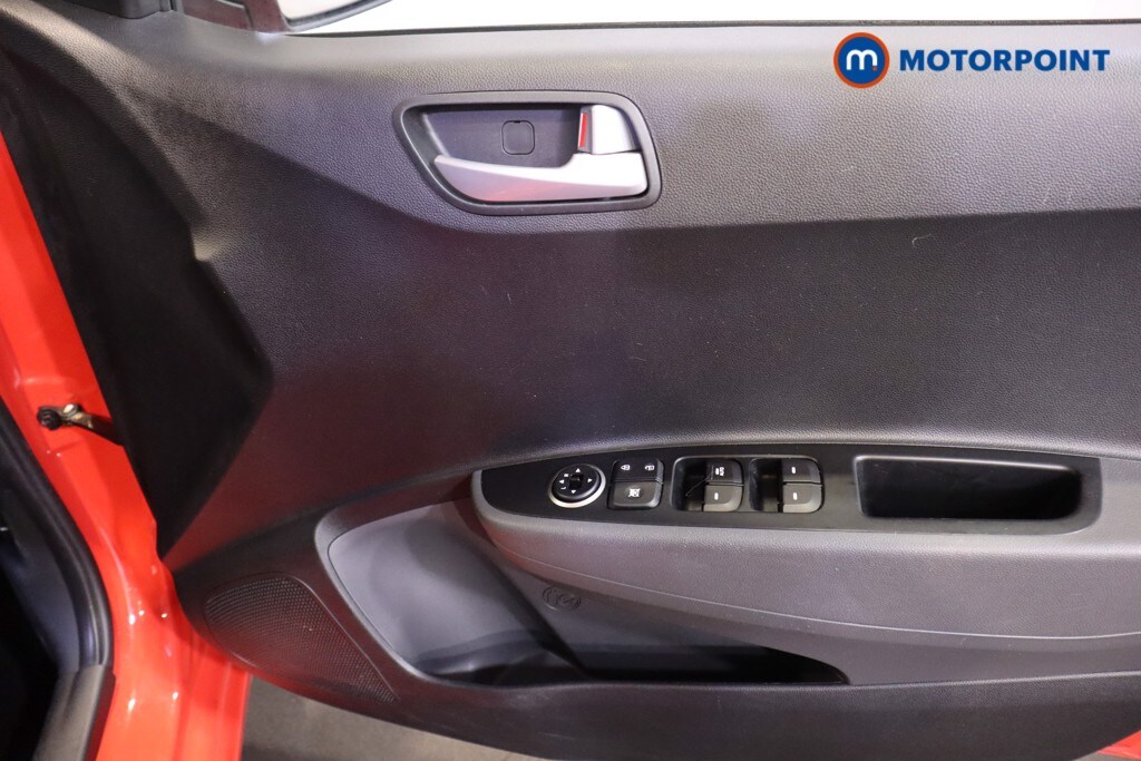 Used Hyundai i10 2019 for sale - 76362321: Photo 13