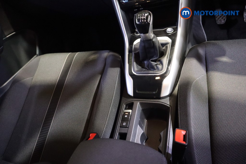 Used Volkswagen T-Roc 2024 for sale - 77446509: Photo 15