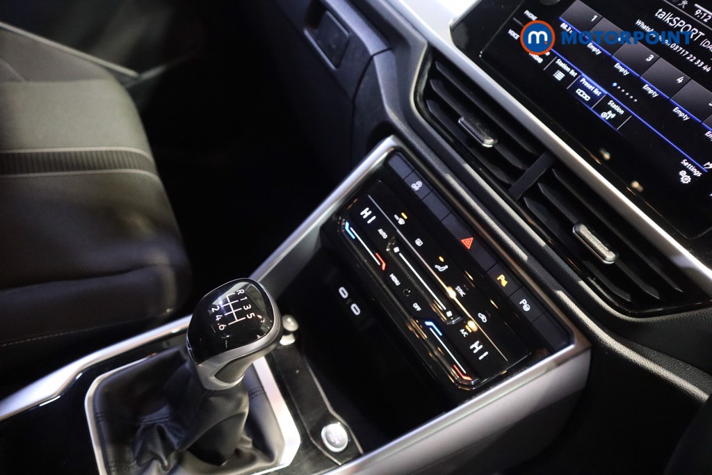 Used Volkswagen T-Roc 2024 for sale - 77446509: Photo 16