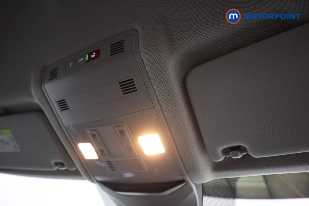 Used Volkswagen T-Roc 2024 for sale - 77446509: Photo 17