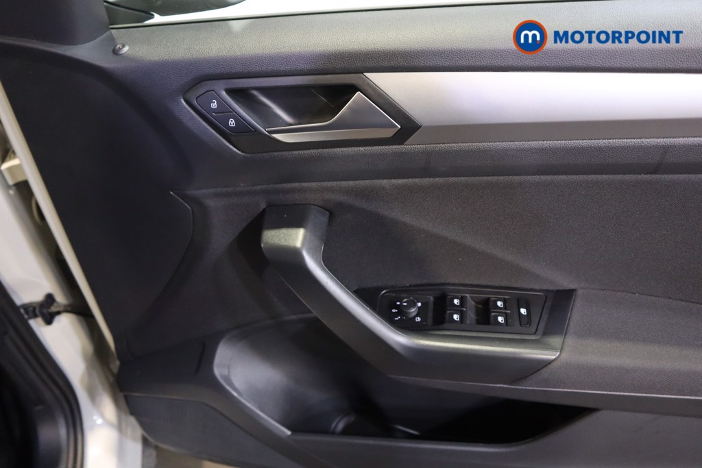 Used Volkswagen T-Roc 2024 for sale - 77446509: Photo 18