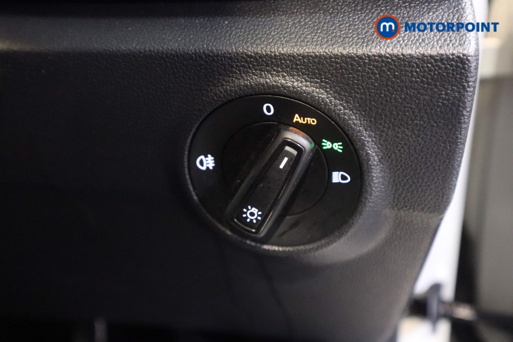 Used Volkswagen T-Roc 2024 for sale - 77446509: Photo 21